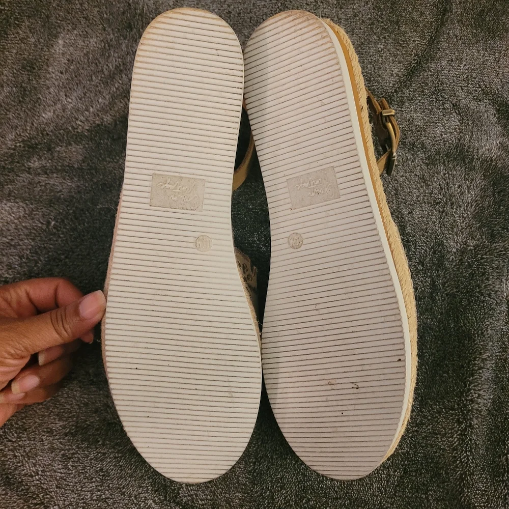 Tan Espadrille Sandals Size 10